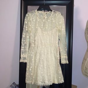 Lace long sleeve dress with button up back